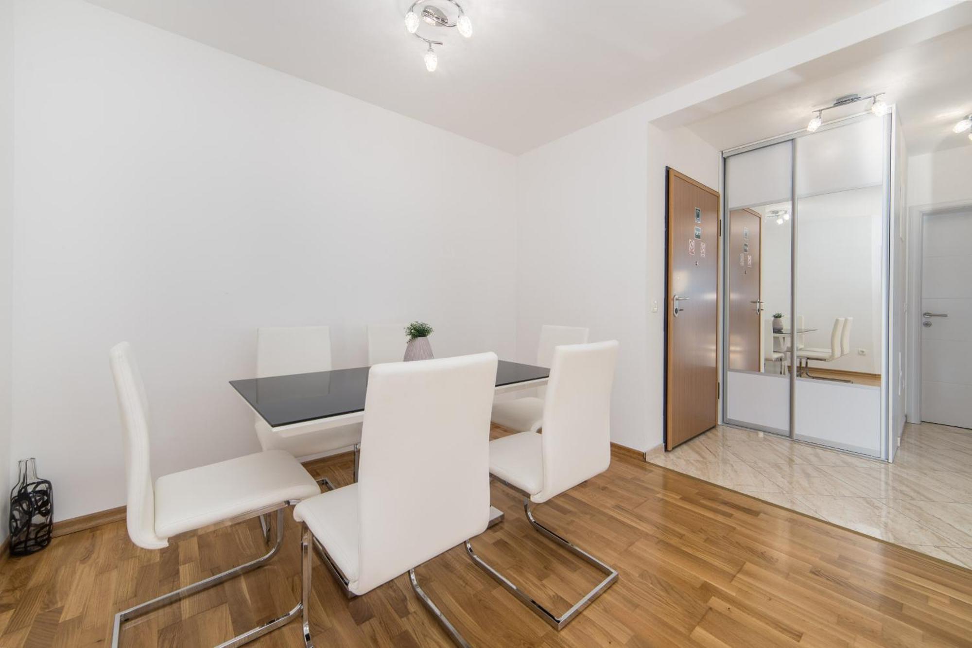 Apartments Crystal Makarska Quarto foto