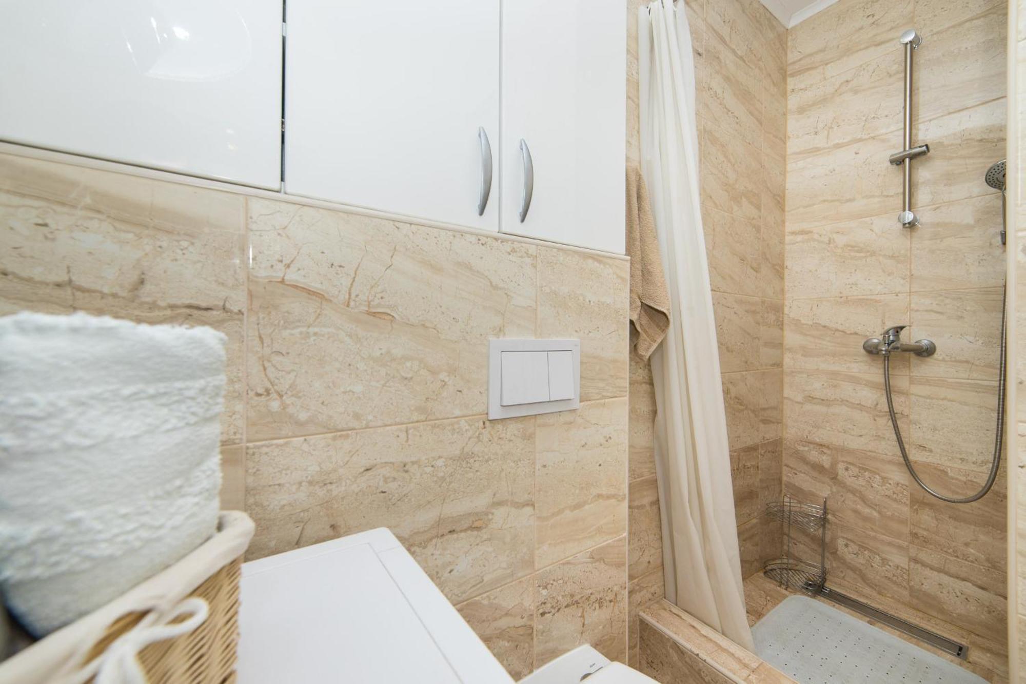Apartments Crystal Makarska Quarto foto
