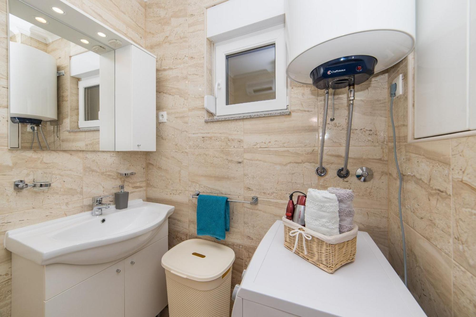 Apartments Crystal Makarska Quarto foto